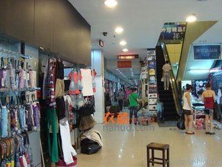 杭州中星外貿(mào)服飾城全攻略 地址交通、拿貨秘訣與營(yíng)業(yè)指南